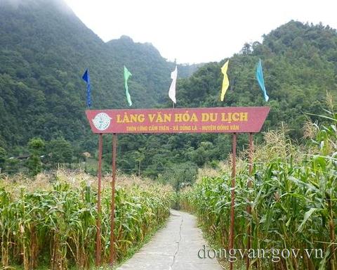 Vẻ đẹp của làng văn hóa du lịch xã Sủng Là